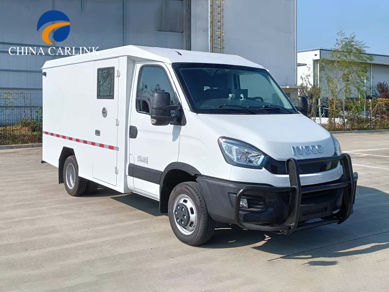 Camion de transport de fonds IVECO Daily EV